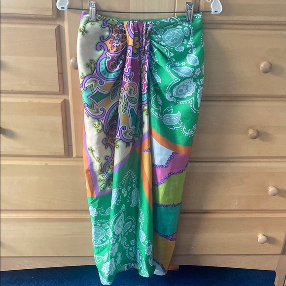 Zara Dresses & Skirts - Zara Multi-colored Skirt